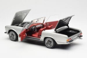 Mercedes 280 SL W113 Pagoda Argintiu Schuco 1:18 450035000 Metal - imaginea 5 din 8