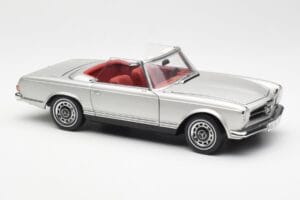 Mercedes 280 SL W113 Pagoda Argintiu Schuco 1:18 450035000 Metal - imaginea 6 din 8
