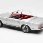 Mercedes 280 SL W113 Pagoda Argintiu Schuco 1:18 450035000 - image 7 of 8