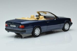 Mercedes 300 CE-24 A124 Cabriolet Nautical Albastru Ediție Limitată Norev 1:18 183879 Metal - imaginea 3 din 7
