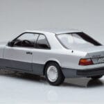 Mercedes 300 CE-24 C124 Coupe Argintiu Norev 1:18 183880 Metal - image 6 of 7