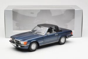 Mercedes 300 SL R107 Albastru Nautic Norev 1:18 183466 Metal - imaginea 8 din 8