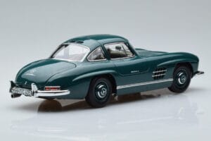 Mercedes 300 SL W198 Gullwing Verde Norev 1:18 183851 Metal - imaginea 3 din 7