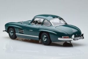 Mercedes 300 SL W198 Gullwing Verde Norev 1:18 183851 Metal - imaginea 6 din 7