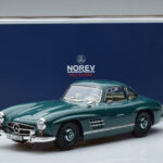 Mercedes 300 SL W198 Gullwing Verde Norev 1:18 - image 7 of 7