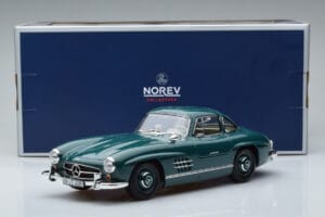 Mercedes 300 SL W198 Gullwing Verde Norev 1:18 183851 Metal - imaginea 7 din 7