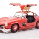 Mercedes 300 SL W198 Gullwing Roșu Minichamps 1:18 - image 2 of 8