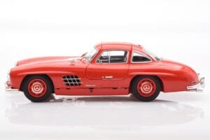 Mercedes 300 SL W198 Gullwing Roșu Minichamps 1:18 110037211 Metal - imaginea 4 din 8