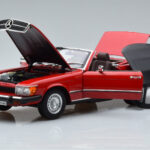 Mercedes 450 SL R107 Versiunea US Roșu Norev 1:18 - image 2 of 8