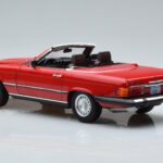 Mercedes 450 SL R107 Versiunea US Roșu Norev 1:18 - image 7 of 8