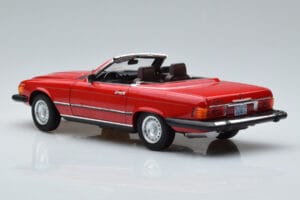 Mercedes 450 SL R107 Versiunea US Roșu Norev 1:18 183729 Metal - imaginea 7 din 8