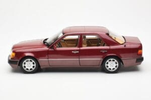 Mercedes 500E W124 Roșu Metallic Ediție Dealer Norev 1:18 B66040699 Metal - imaginea 4 din 8
