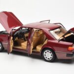 Mercedes 500E W124 Roșu Metallic Ediție Dealer Norev 1:18 B66040699 - image 5 of 8