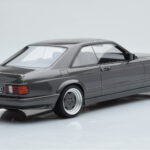 Mercedes 560 SEC C126 AMG Wide Body Gri Otto 1:18 - image 2 of 6