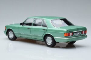 Mercedes 560 SEL W126 Verde Deschis Norev 1:18 183469 Metal - imaginea 6 din 7