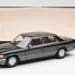 Mercedes 560 SEL W126 Night Verde Metalizat Dealer Edition Norev 1:18 B66040626 - image 8 of 8