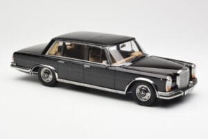 Mercedes 600 SWB W100 Negru KK-Scale 1:18 180601 Metal - imaginea 4 din 6