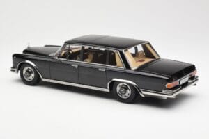 Mercedes 600 SWB W100 Negru KK-Scale 1:18 180601 Metal - imaginea 5 din 6