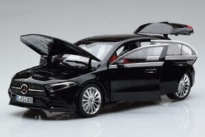 Mercedes A-Class W177 AMG Line Norev 1:18 183861 Metal - imaginea 2 din 7