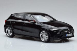 Mercedes A-Class W177 AMG Line Norev 1:18 183861 Metal - imaginea 5 din 7