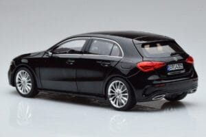Mercedes A-Class W177 AMG Line Norev 1:18 183861 Metal - imaginea 6 din 7