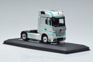 Mercedes Actros MP4 Racing Edition IXO 1:43 TR091 Metal - imaginea 4 din 6