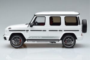 Mercedes AMG G63 Edition 55 W463 Alb GT Spirit 1:18 GT890 Rășină - imaginea 3 din 6