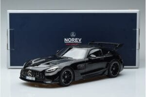 Mercedes AMG GT C190 Black Series Negru Norev 1:18 183900 Metal - imaginea 7 din 7