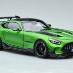 Mercedes AMG GT C190 Black Series Verde Hell Magno Ediție Limitată Norev 1:18 183903 Metal - image 5 of 7