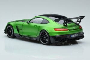 Mercedes AMG GT C190 Black Series Verde Hell Magno Ediție Limitată Norev 1:18 183903 Metal - imaginea 6 din 7