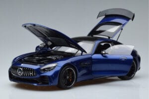 Mercedes AMG GT R C190 Albastru Strălucitor AUTOart 1:18 76334 Metal - imaginea 2 din 7