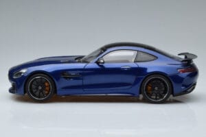 Mercedes AMG GT R C190 Albastru Strălucitor AUTOart 1:18 76334 Metal - imaginea 4 din 7