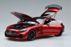 Mercedes AMG GT R C190 Roșu Cardinal AUTOart 1:18 76331 Metal - imaginea 2 din 7