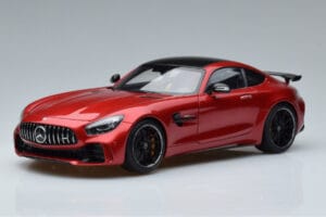 Mercedes AMG GT R C190 Roșu Cardinal AUTOart 1:18 76331 Metal