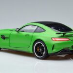 Mercedes AMG GT-R C190 Green Hell Magno Norev 1:18 B66960416 Metal - image 6 of 7