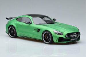 Mercedes AMG GT R Verde GT Spirit 1:18 GT179 Rășină - imaginea 4 din 6