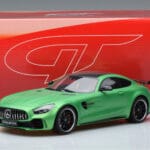 Mercedes AMG GT R Verde GT Spirit 1:18 GT179 Rășină - image 6 of 6