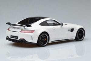 Mercedes AMG GT R Alb GT Spirit 1:18 KJ021 Rășină - imaginea 2 din 6