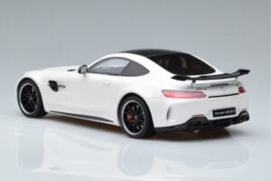 Mercedes AMG GT R Alb GT Spirit 1:18 KJ021 Rășină - imaginea 5 din 6