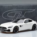 Mercedes AMG GT R Alb GT Spirit 1:18 KJ021 Rășină - image 6 of 6