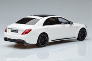 Mercedes AMG S63 W222 Diamond Alb GT Spirit 1:18 B66965714 Rășină - imaginea 2 din 6
