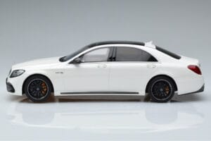 Mercedes AMG S63 W222 Diamond Alb GT Spirit 1:18 B66965714 Rășină - imaginea 3 din 6