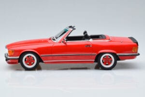 Mercedes AMG SL500 R107 Roșu Otto 1:18 OT962 Rășină - imaginea 3 din 6