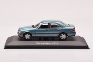 Mercedes C-Class W202 C220 Petrol Metalic Minichamps 1:43