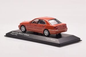 Mercedes C-Class W202 C240 Portocaliu Metalizat Minichamps 1:43 430037000 Metal - imaginea 3 din 4