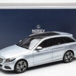 Mercedes C-Class W205 T-Model Argintiu Asia Exclusive Norev 1:18 - image 8 of 8