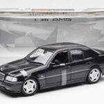 Mercedes C-Class W202 C36 AMG Negru Metalic UT Models 1:18 - image 6 of 6