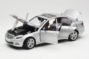 Mercedes C-Class W204 Avantgarde Argintiu AUTOart 1:18 B66962368 Metal - imaginea 2 din 8