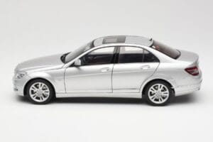 Mercedes C-Class W204 Avantgarde Argintiu AUTOart 1:18 B66962368 Metal - imaginea 4 din 8