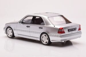 Mercedes C36 AMG W202 Argintiu Otto 1:18 OT443 Rășină - imaginea 5 din 6